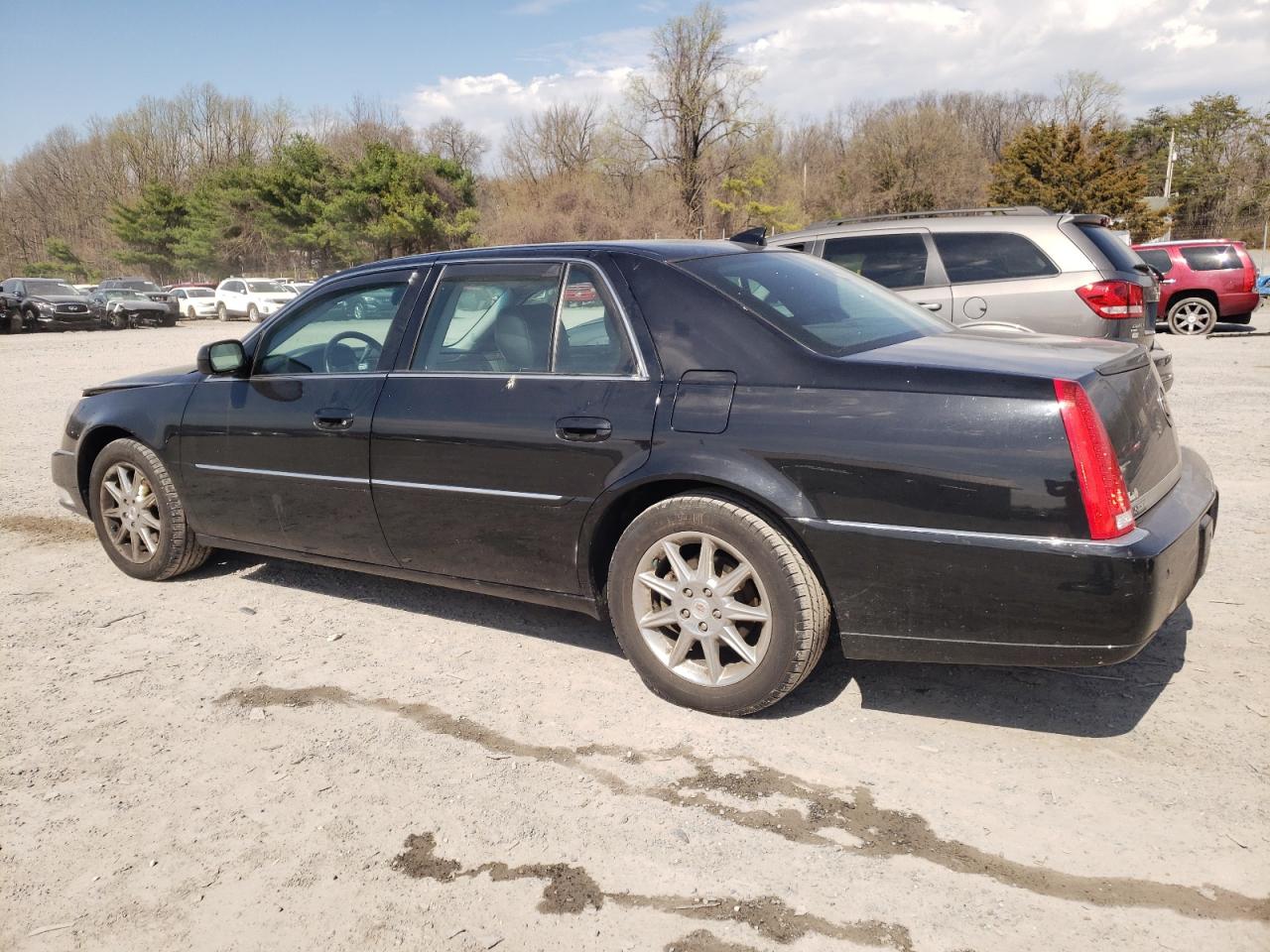 1G6KD5E67BU107777 2011 Cadillac Dts Luxury Collection