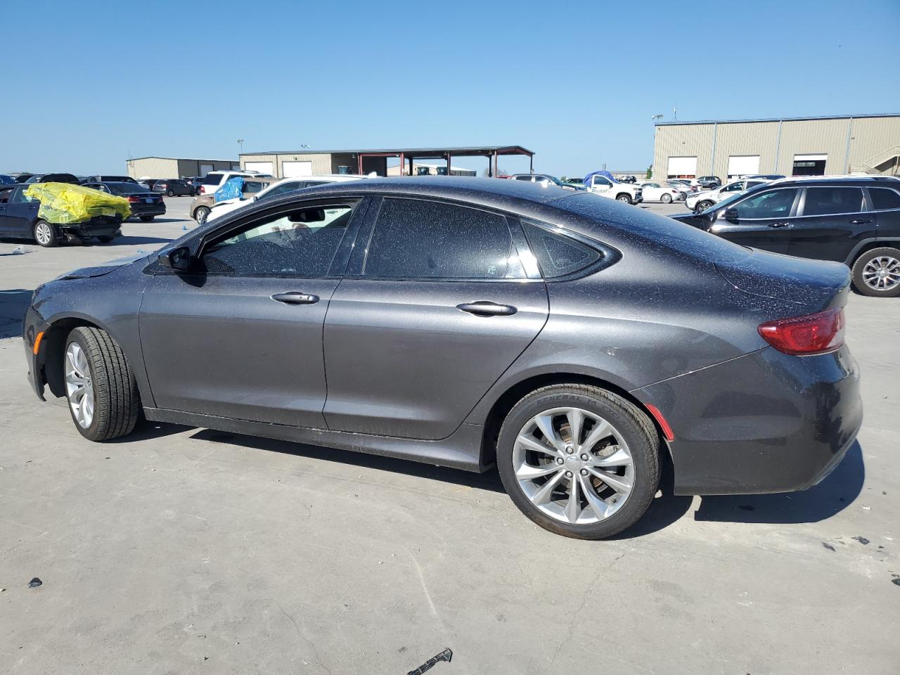 1C3CCCBG6FN665338 2015 Chrysler 200 S