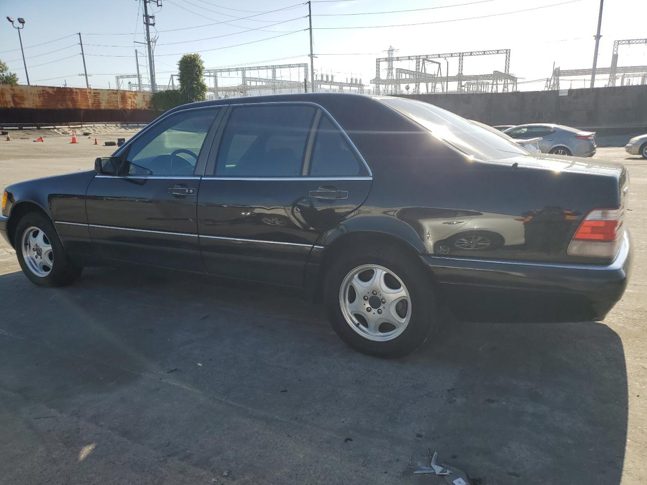 WDBGA51G0VA348689 1997 Mercedes-Benz S 500 WDBGA51G0VA348689 1997 Mercedes-Benz S 500