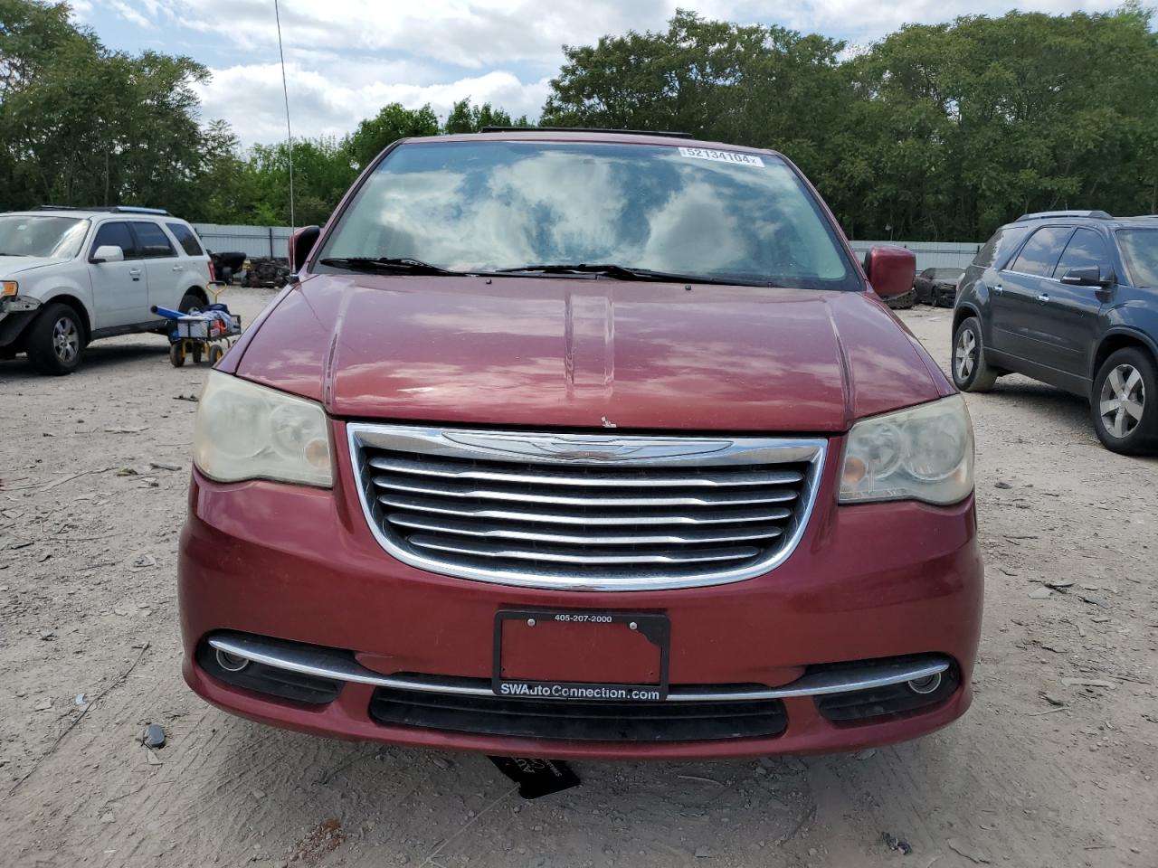 2014 Chrysler Town & Country Touring vin: 2C4RC1BG5ER131226