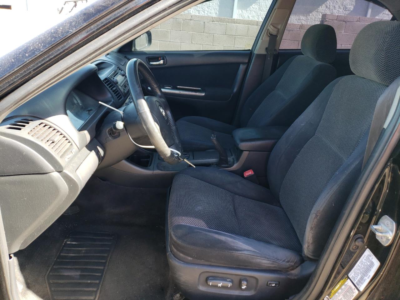 4T1BE32K44U287220 2004 Toyota Camry Le