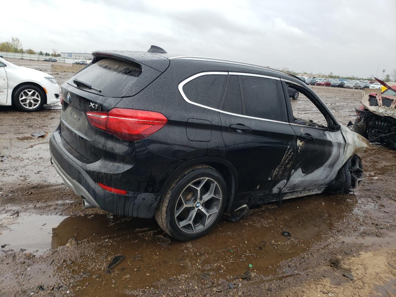 WBXHU7C31J5H42665 2018 BMW X1 Sdrive28I