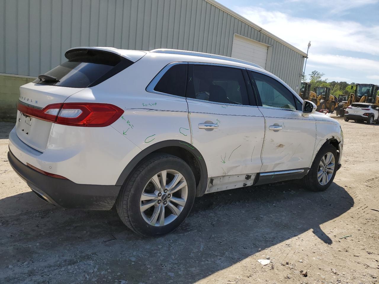 2LMPJ6KR3HBL48573 2017 Lincoln Mkx Select