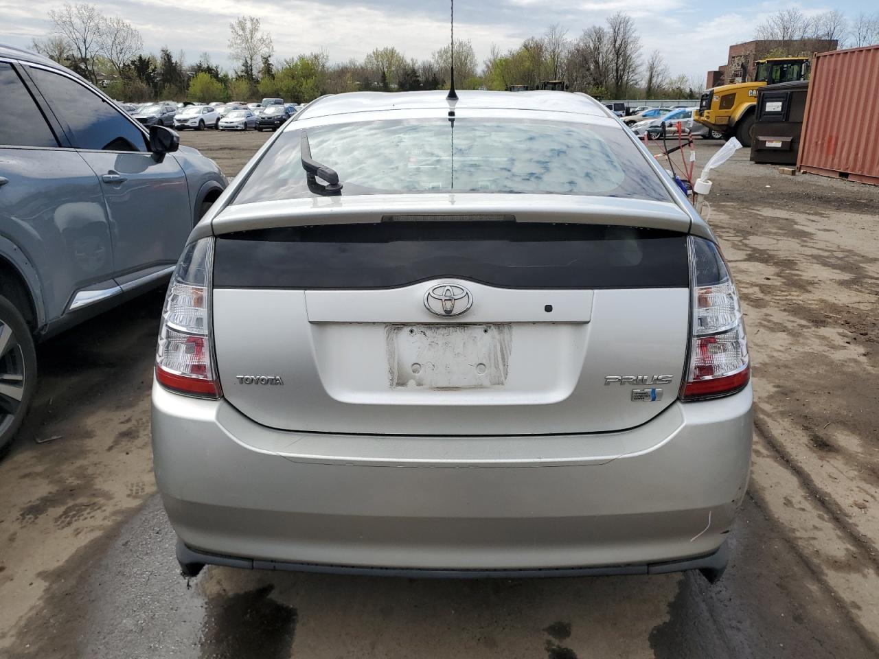 JTDKB20UX57026413 2005 Toyota Prius