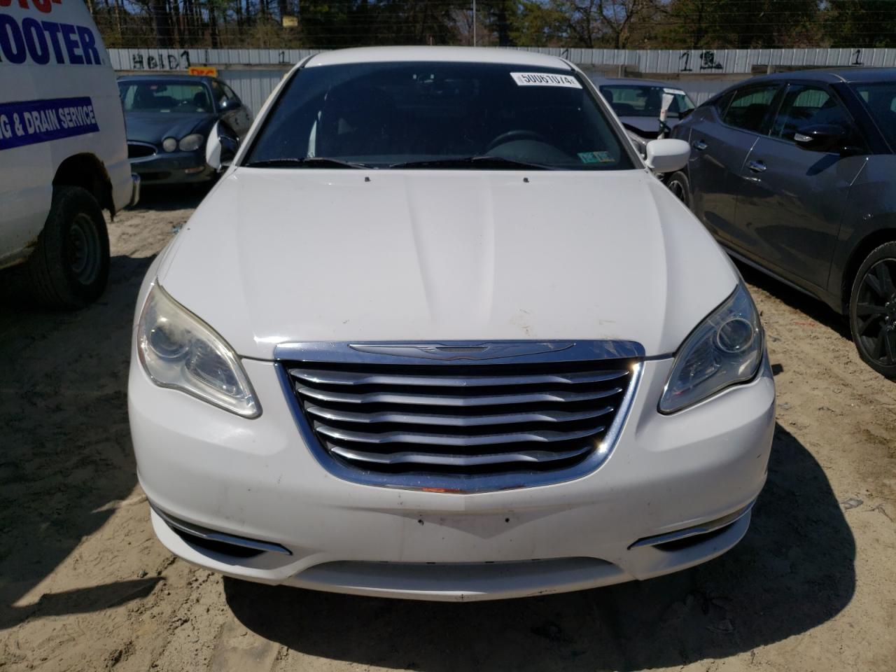 1C3BC1FBXBN548046 2011 Chrysler 200 Touring