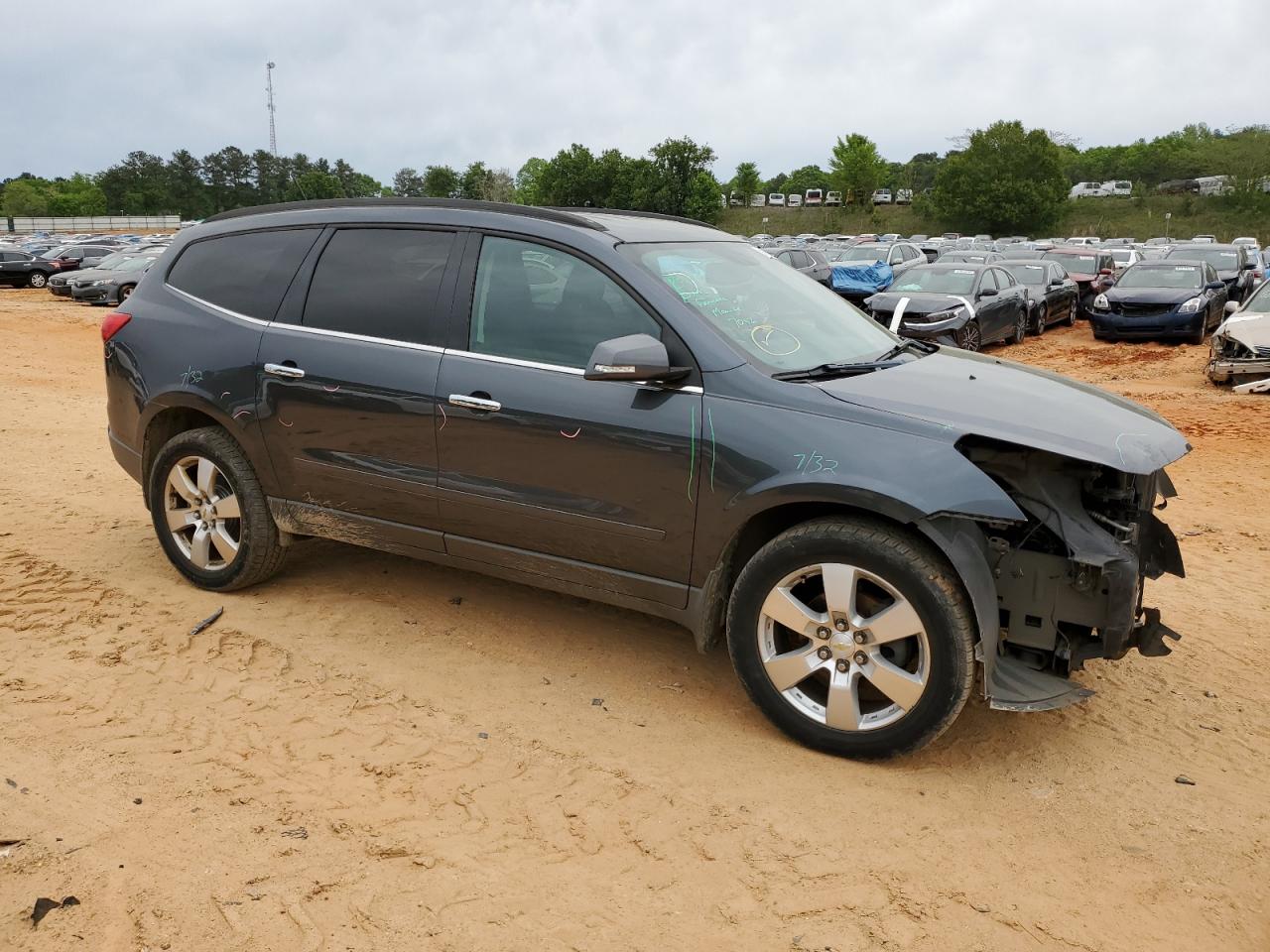 1GNKRGED0CJ258849 2012 Chevrolet Traverse Lt