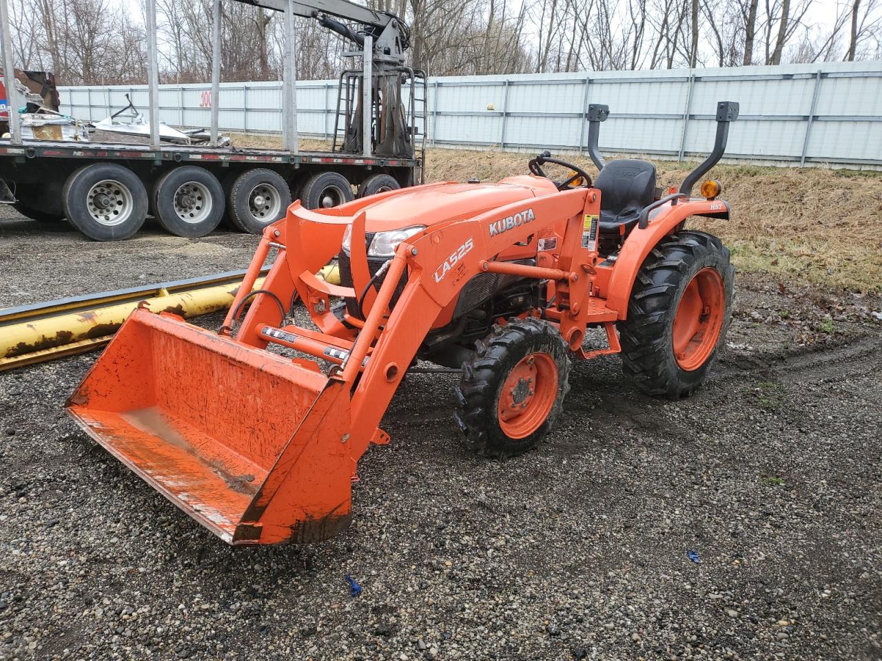 Lot #2990916329 2017 KUBO TRACTOR