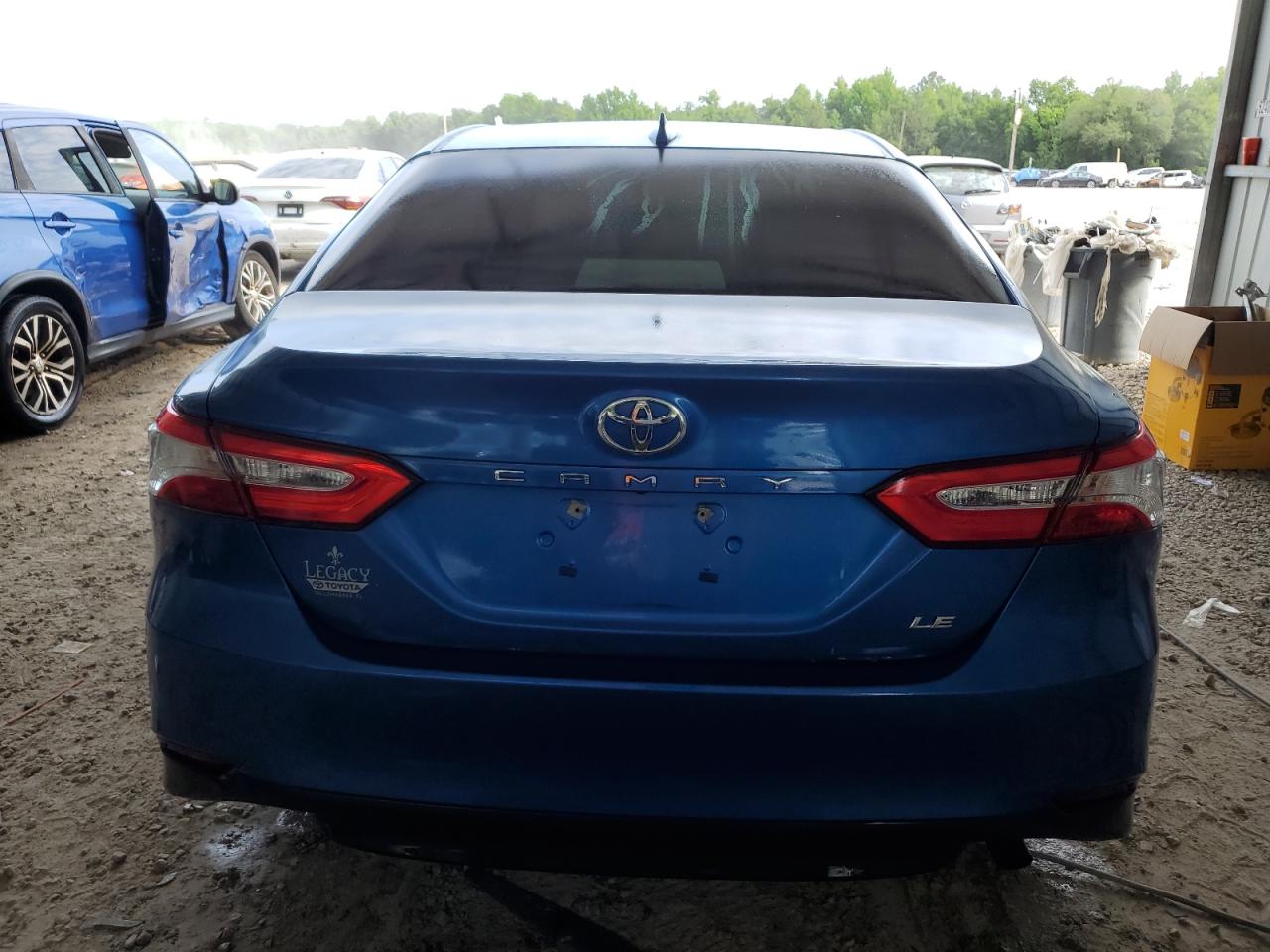 2019 Toyota Camry L vin: 4T1B11HK1KU184387