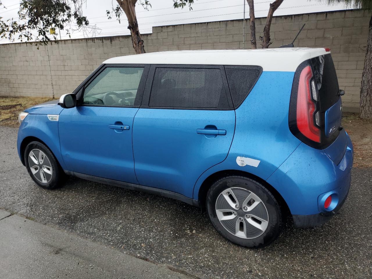 Lot #2853312782 2017 KIA SOUL EV +