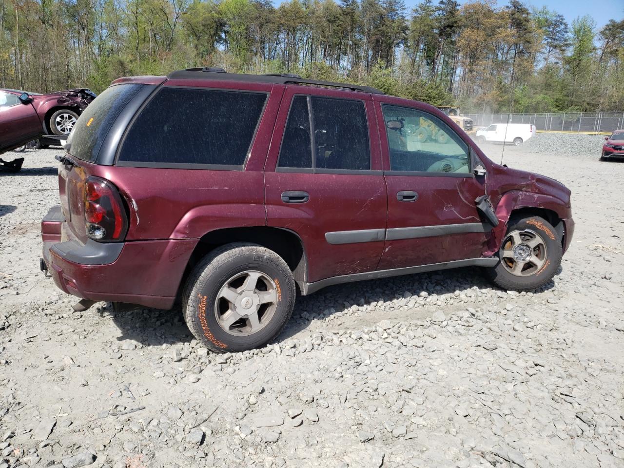 1GNDT13S252176336 2005 Chevrolet Trailblazer Ls