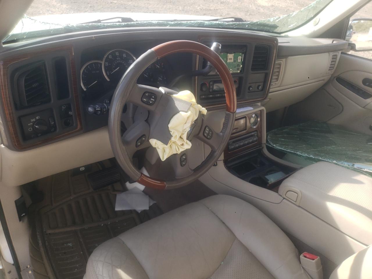 1GYEK63N64R254172 2004 Cadillac Escalade Luxury