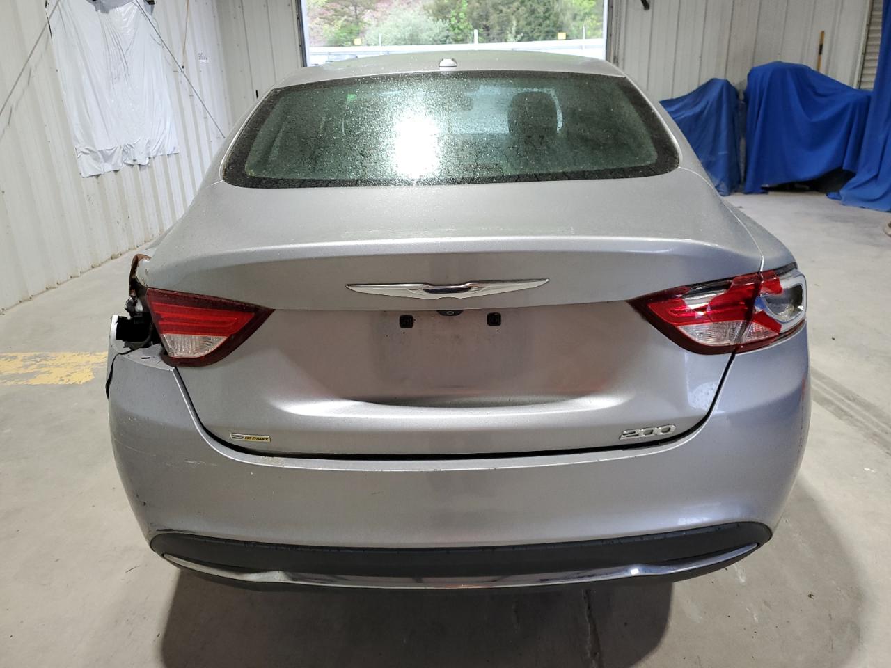 2015 Chrysler 200 Limited vin: 1C3CCCAB0FN666183