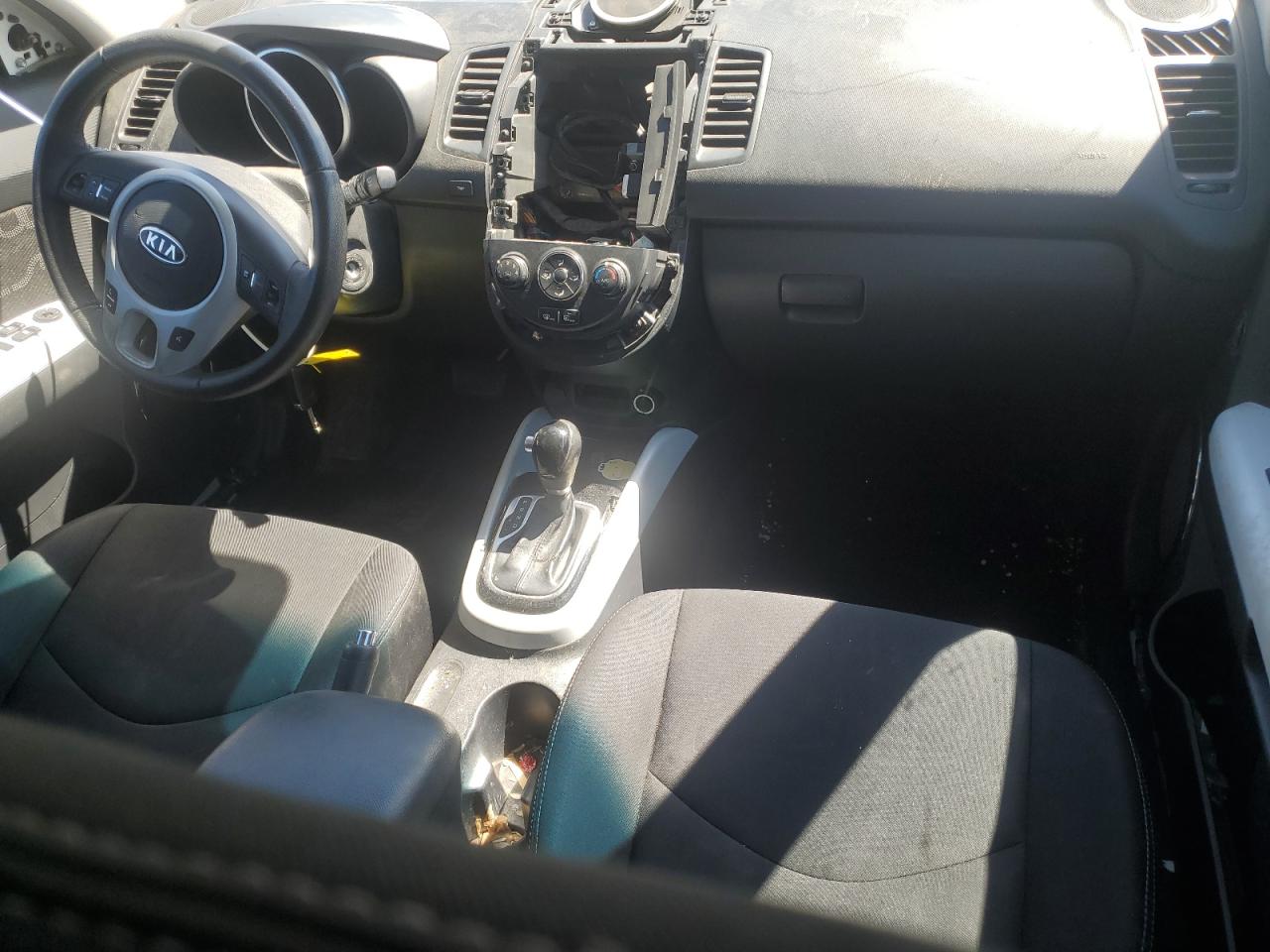KNDJT2A61C7370864 2012 Kia Soul +