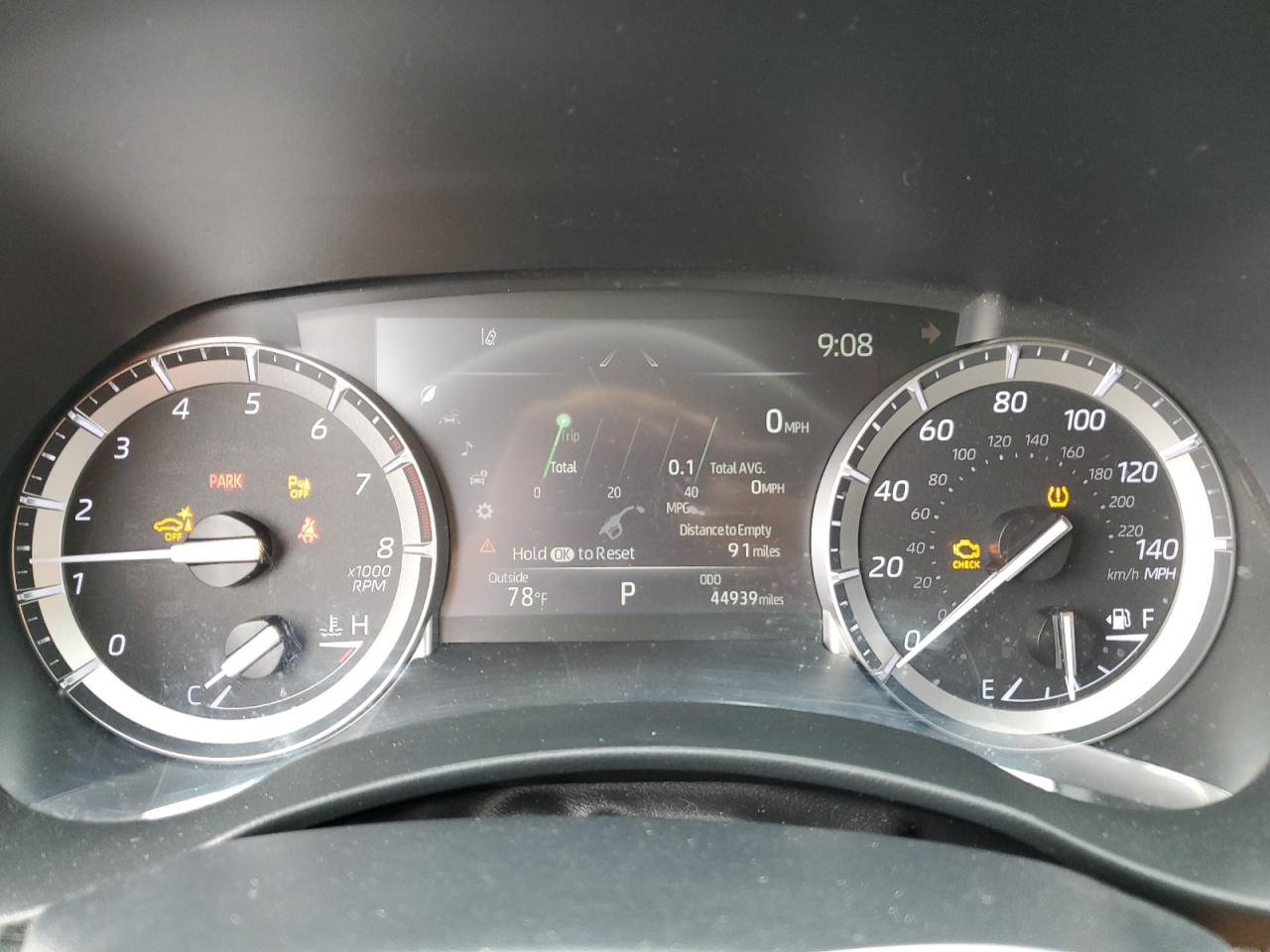 5TDFZRBHXNS232990 2022 Toyota Highlander Platinum