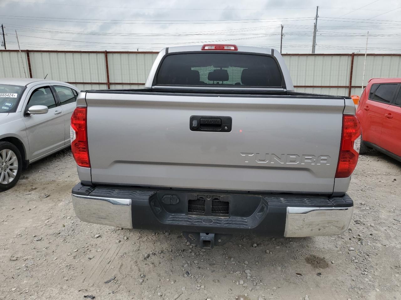 5TFEM5F11GX103369 2016 Toyota Tundra Crewmax Sr5