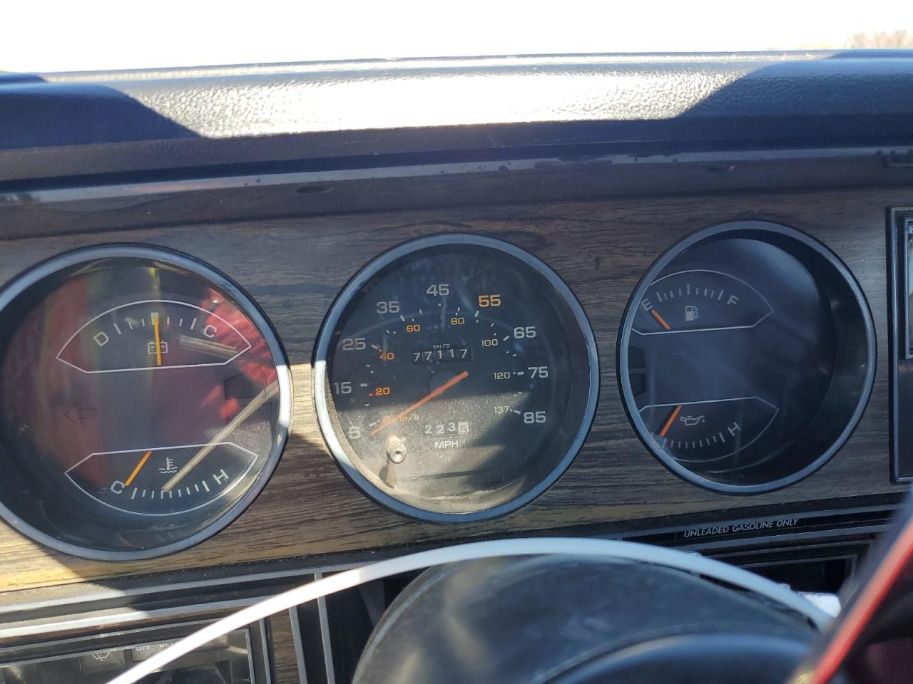 1B4GW12T6ES266934 1984 Dodge Ramcharger Aw-100