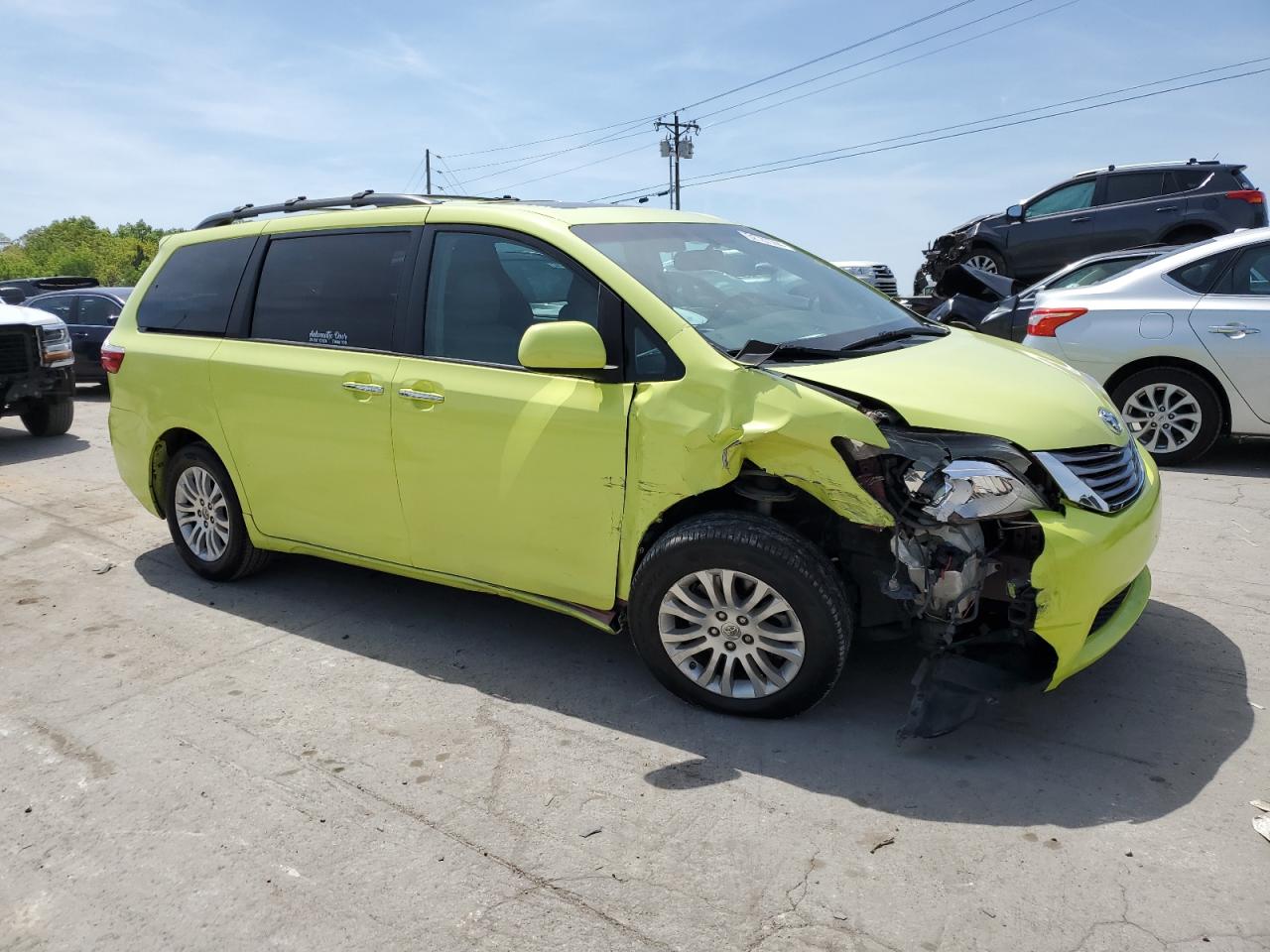 5TDYK3DC4GS695447 2016 Toyota Sienna Xle