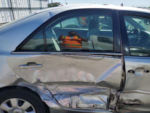 2004 Toyota Camry Le VIN: 4T1BE32K54U299103 Lot: 52772714