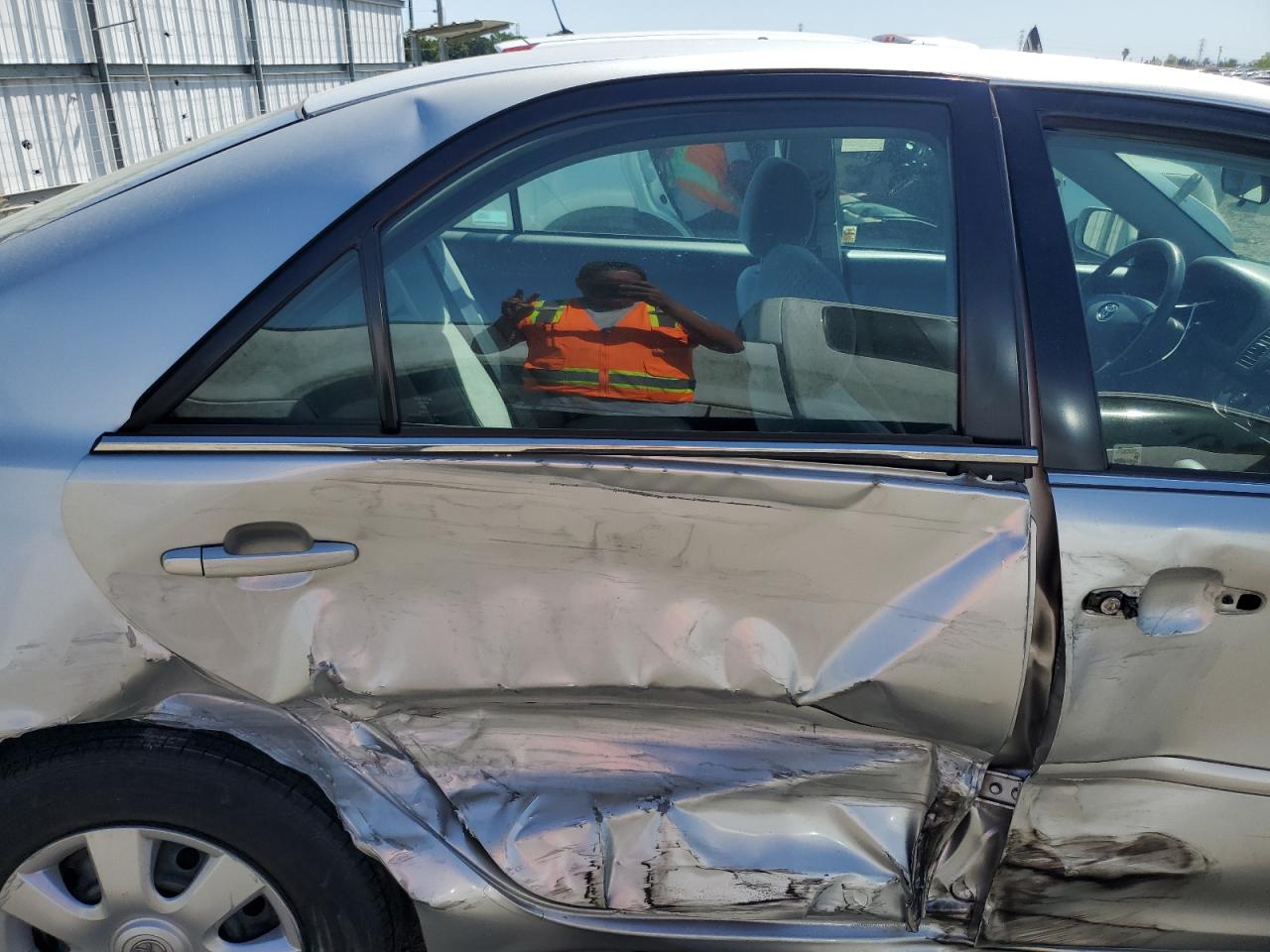 4T1BE32K54U299103 2004 Toyota Camry Le