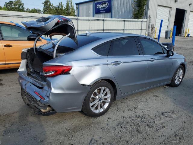 3FA6P0HD2LR159836 Ford Fusion SE 3