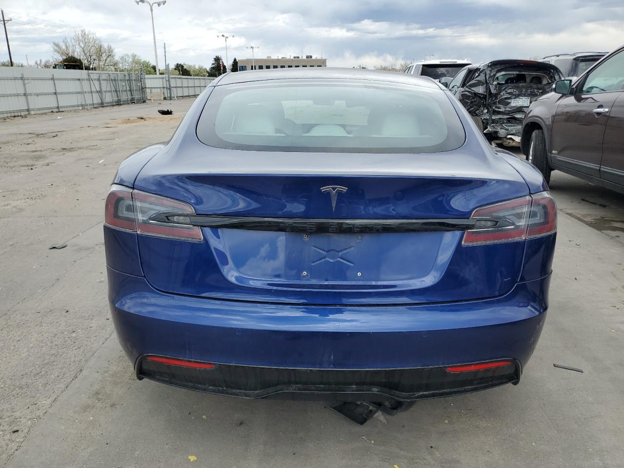 5YJSA1E57NF469210 2022 Tesla Model S