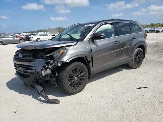 2019 Toyota Highlander Se VIN: 5TDJZRFH0KS621590 Lot: 51498924