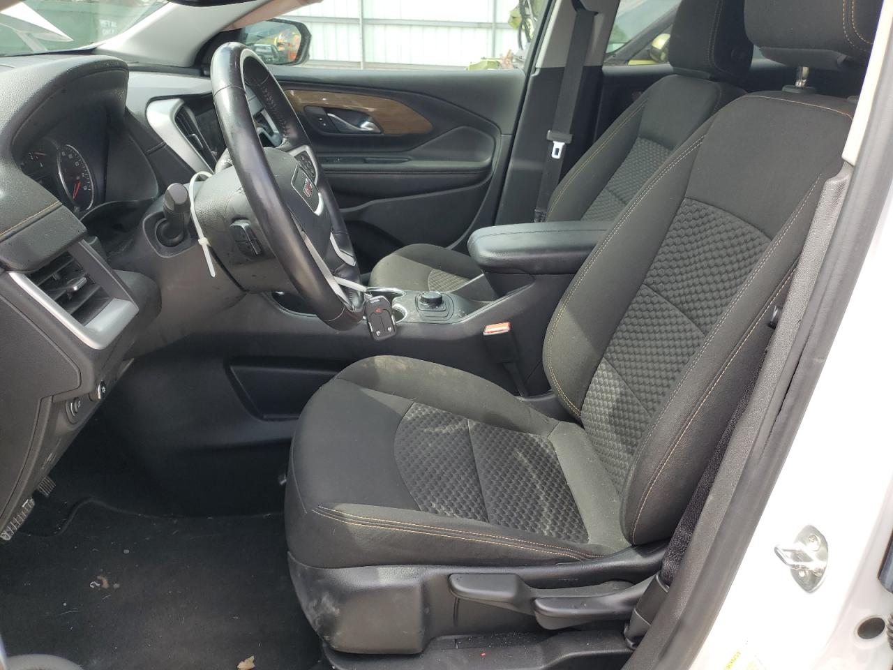 3GKALMEV6LL197811 2020 GMC Terrain Sle