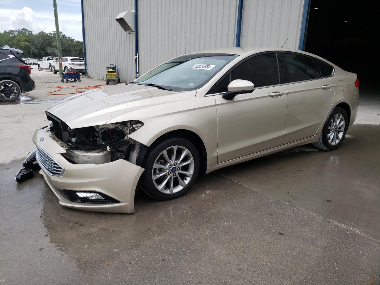 3FA6P0H72HR270422 2017 Ford Fusion Se