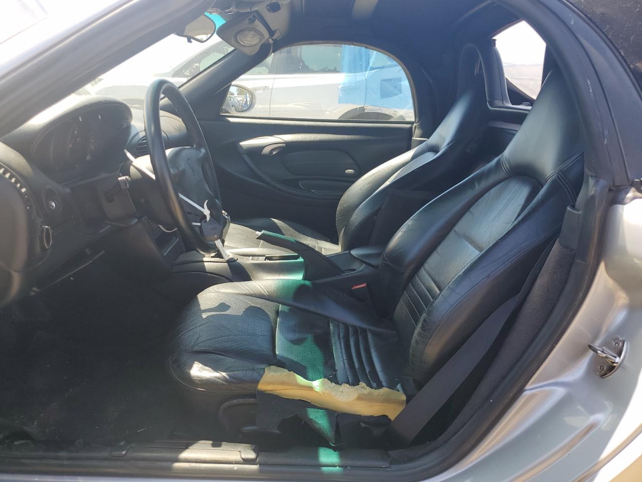 WP0CA298XYU624620 2000 Porsche Boxster