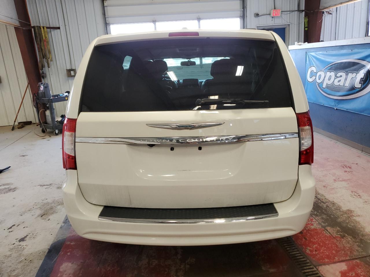2C4RC1BG5CR401410 2012 Chrysler Town & Country Touring