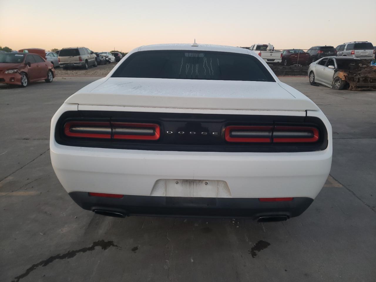 2C3CDZAGXFH713031 2015 Dodge Challenger Sxt