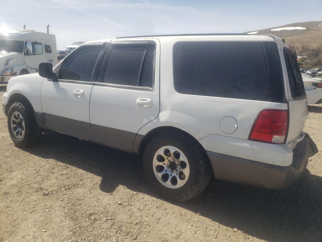 1FMPU16L43LC08066 2003 Ford Expedition Xlt