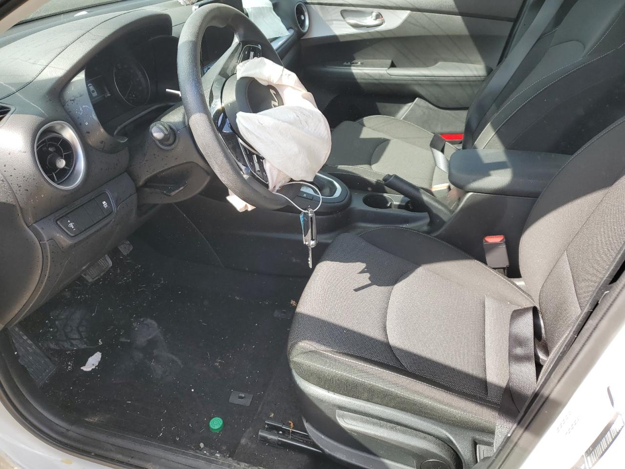 3KPF24AD7RE736015 2024 Kia Forte Lx