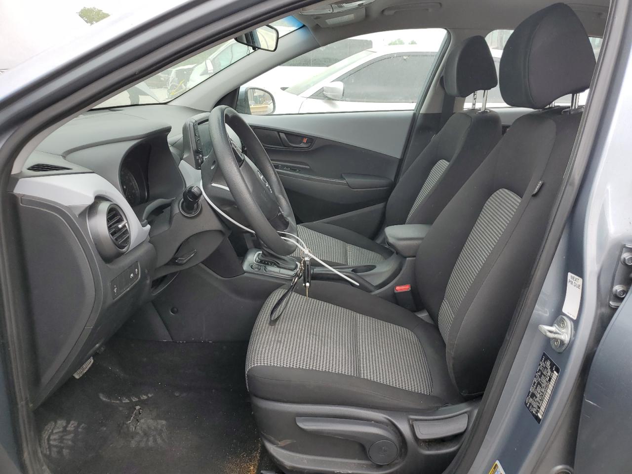 KM8K12AA5MU642281 2021 Hyundai Kona Se