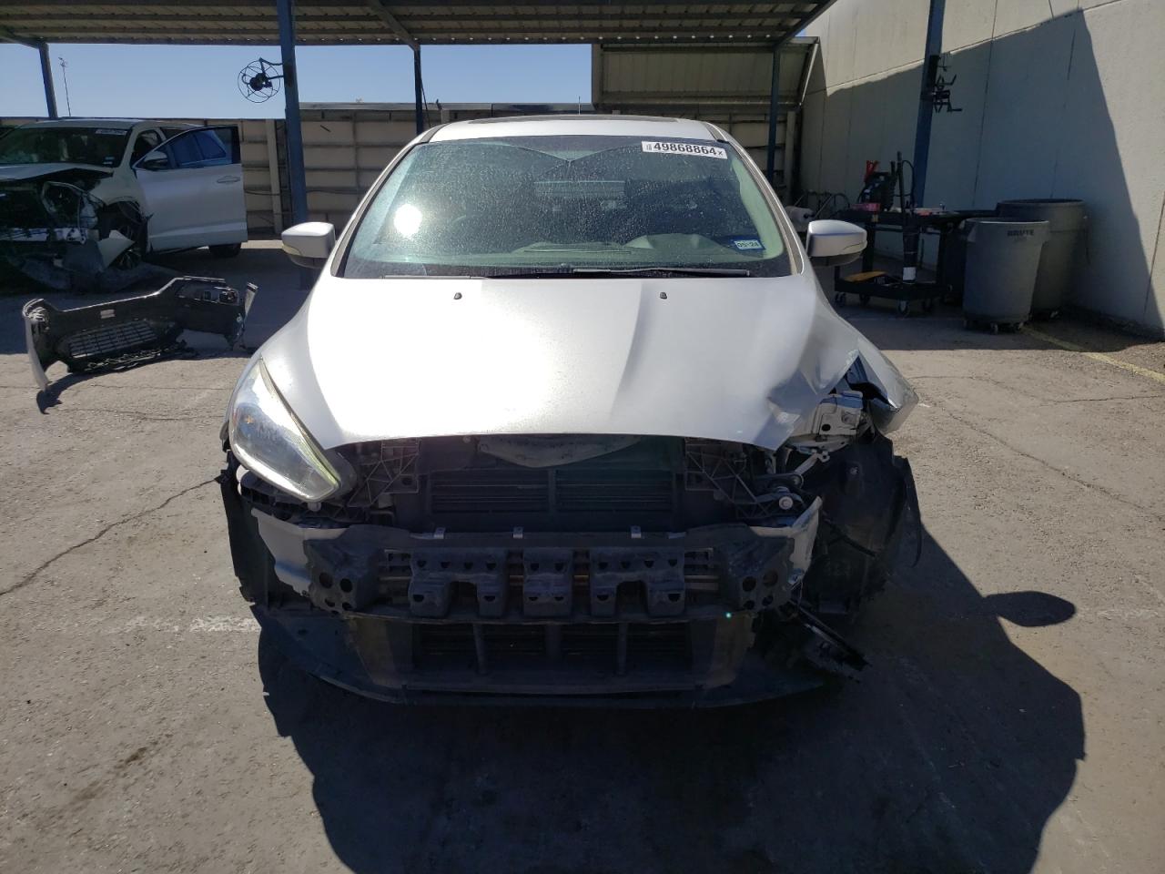 1FADP3J26JL210784 2018 Ford Focus Titanium