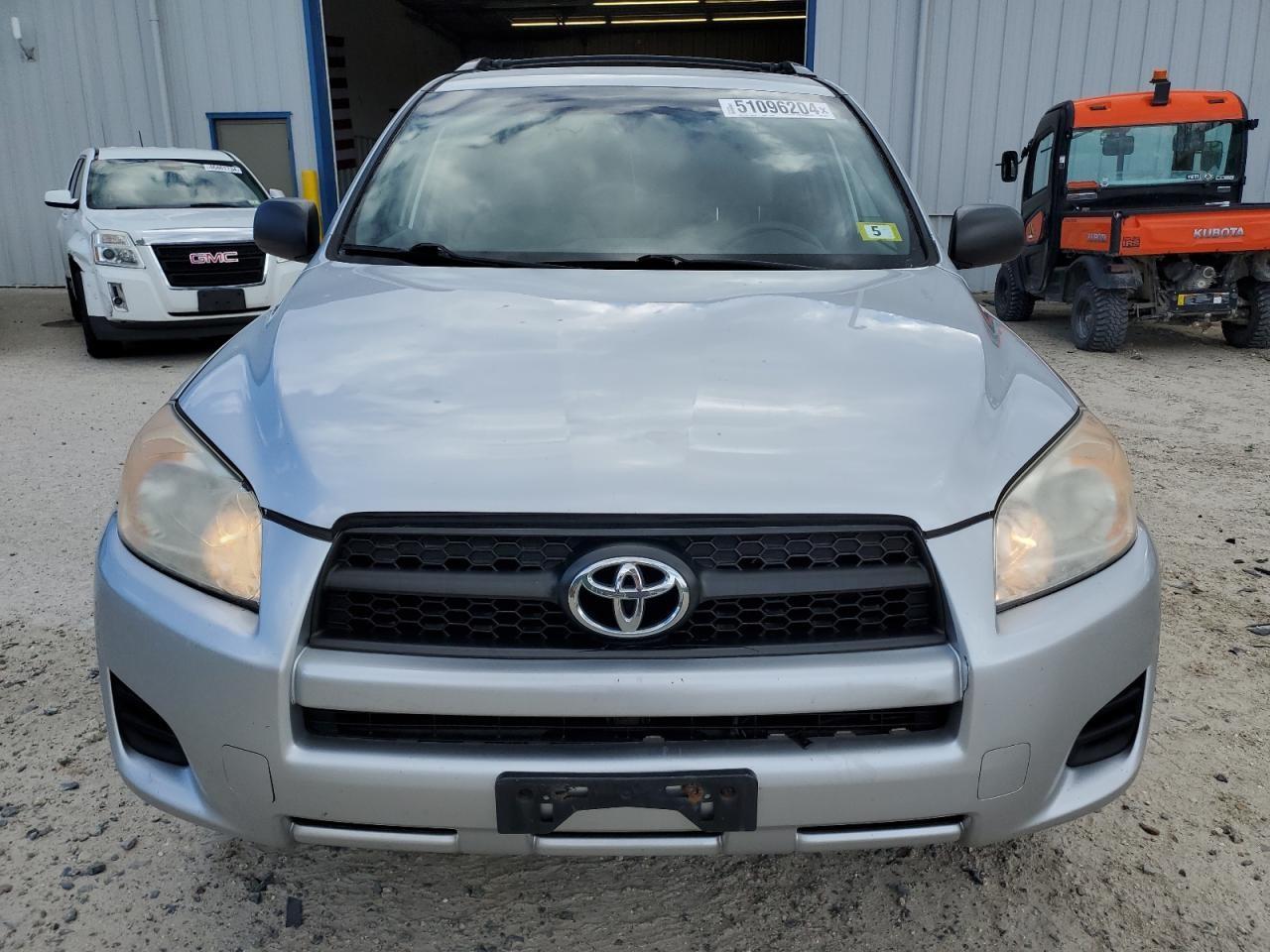 2T3BF4DVXAW060742 2010 Toyota Rav4