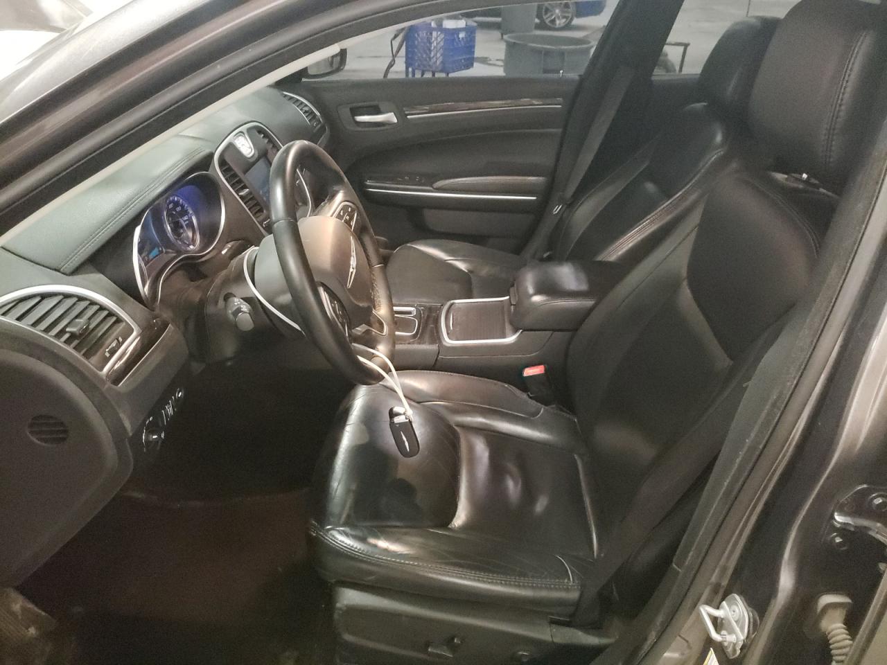 2C3CCAAG2GH348981 2016 Chrysler 300 Limited