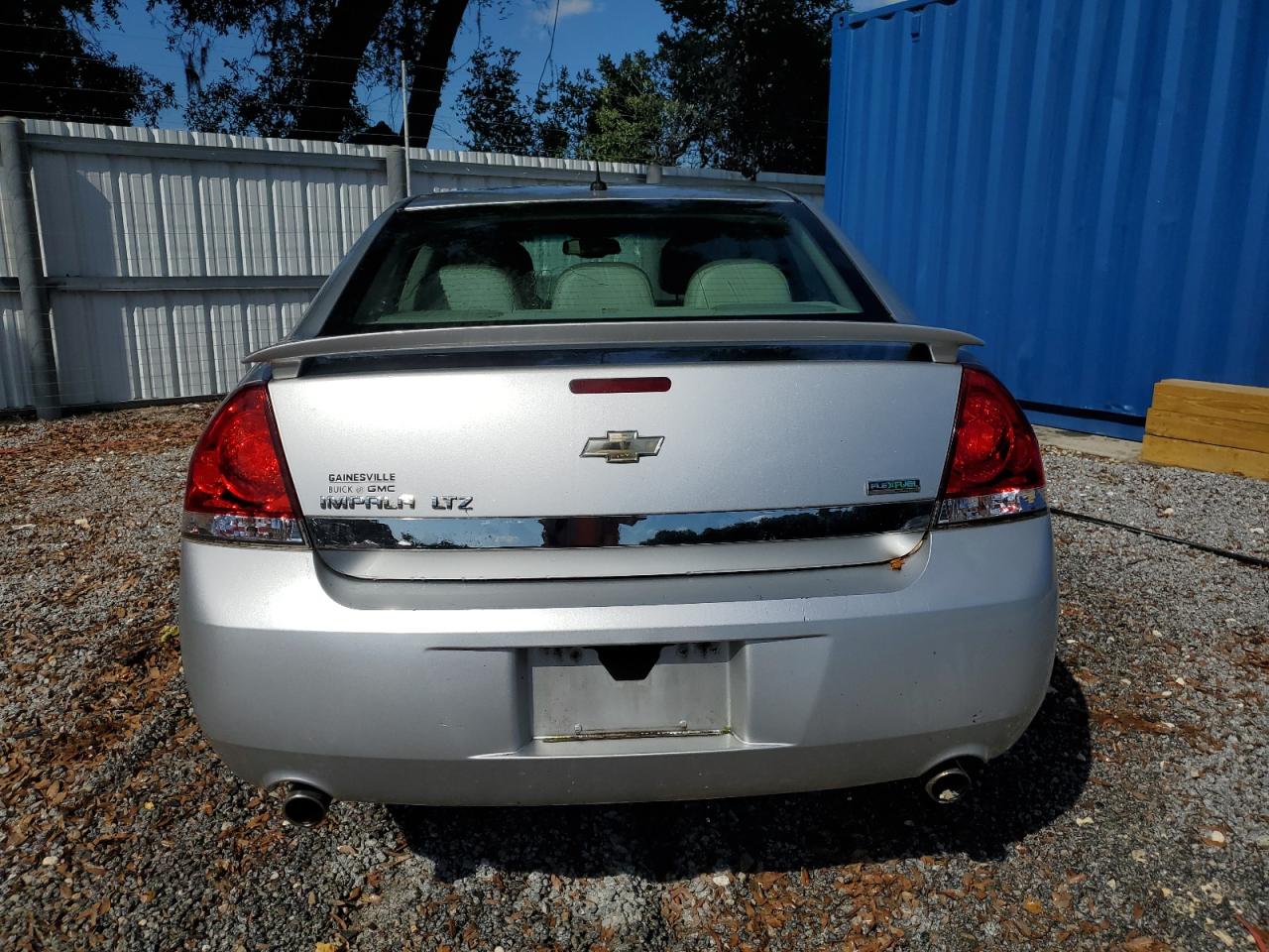 2G1WC5EM2B1183556 2011 Chevrolet Impala Ltz