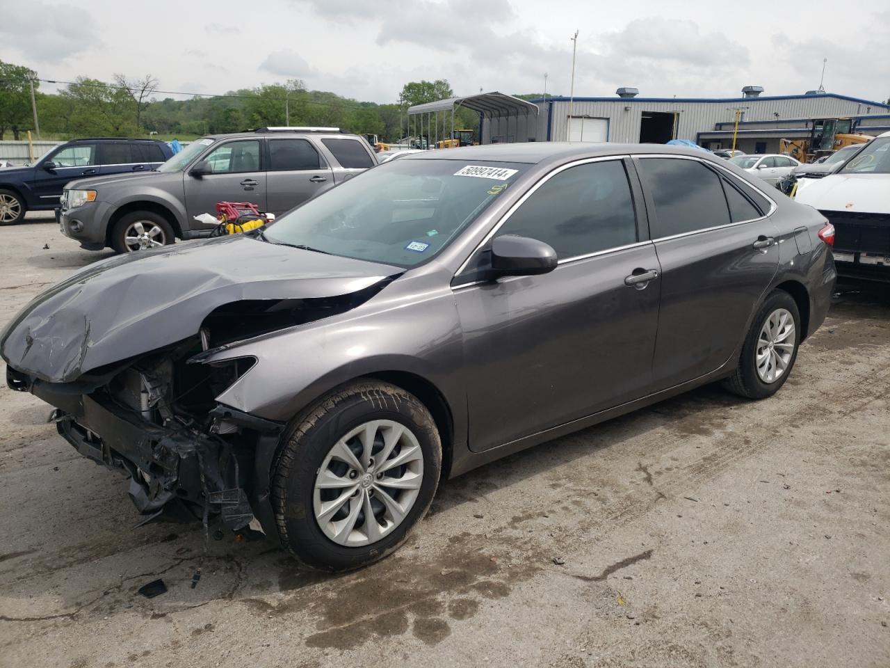 4T4BF1FK3FR482262 2015 Toyota Camry Le