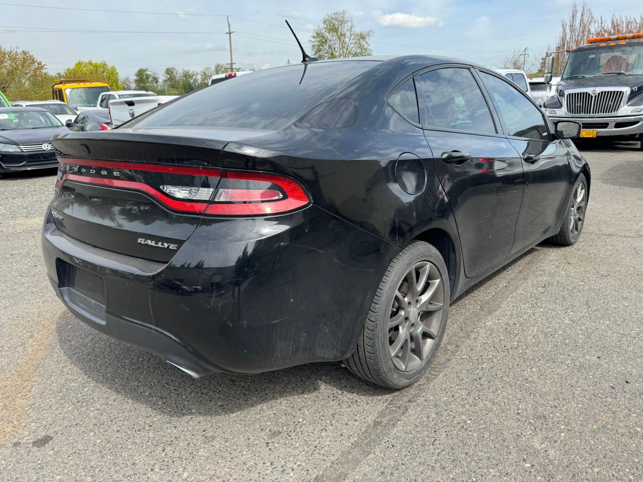 Lot #2461298498 2013 DODGE DART SXT