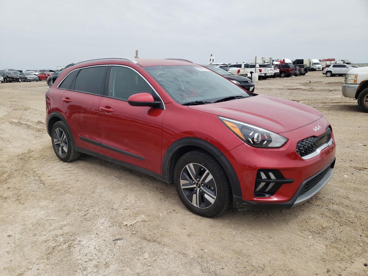 KNDCB3LC1N5524606 2022 Kia Niro Lx