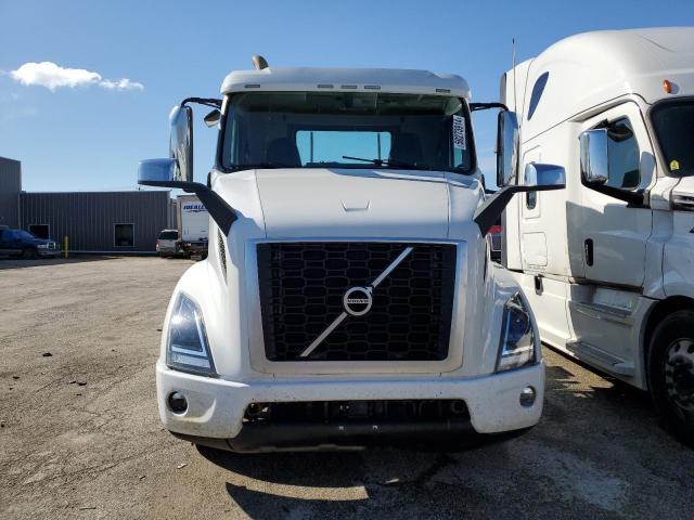 2019 VOLVO VNR #3123698535