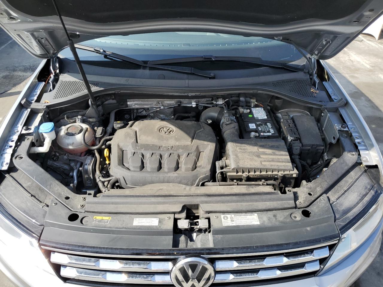 3VV3B7AX3LM092395 2020 Volkswagen Tiguan Se