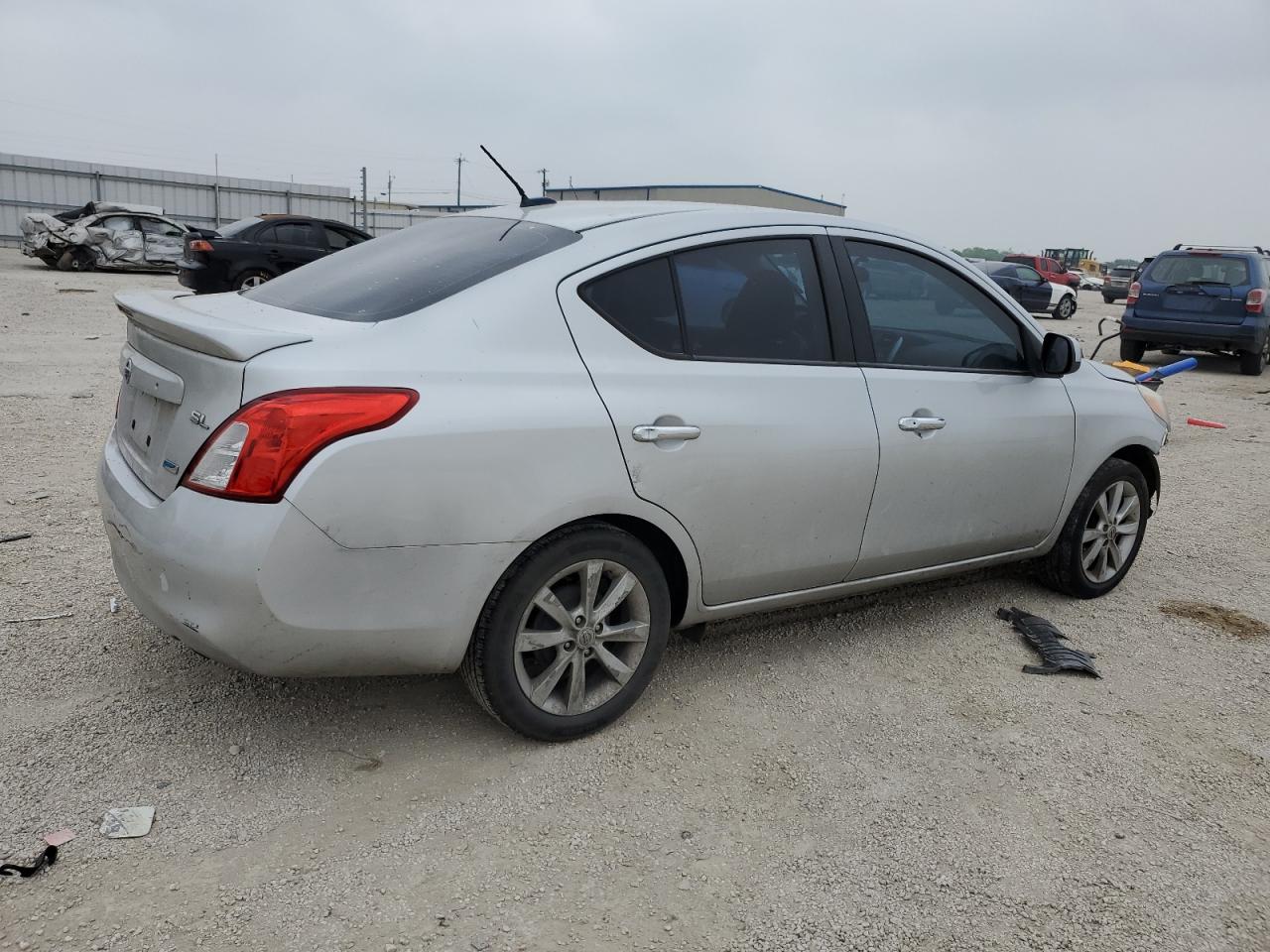 3N1CN7AP4EL877803 2014 Nissan Versa S