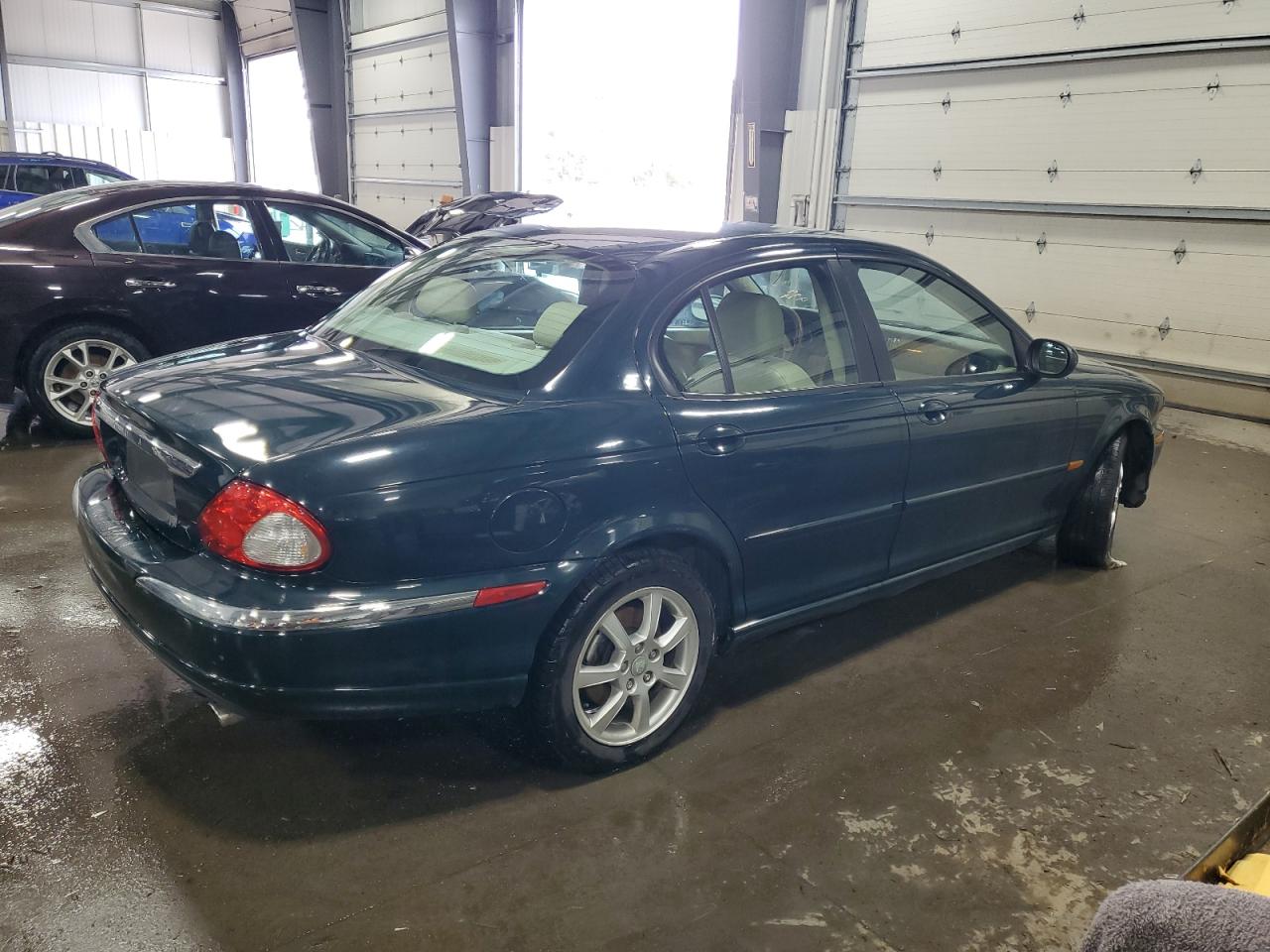 SAJEB52D04XE11722 2004 Jaguar X-Type 2.5