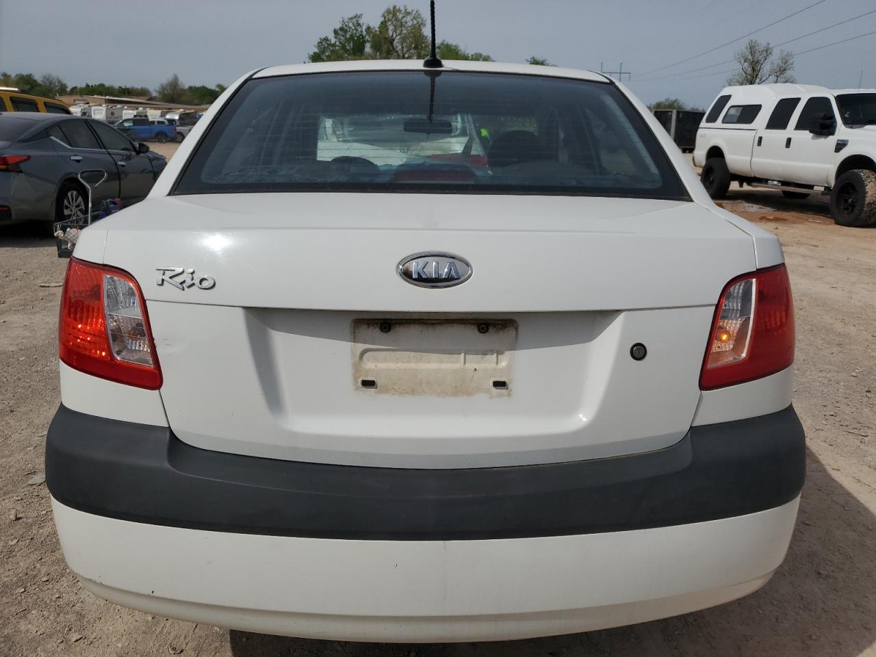 KNADE223296450469 2009 Kia Rio Base