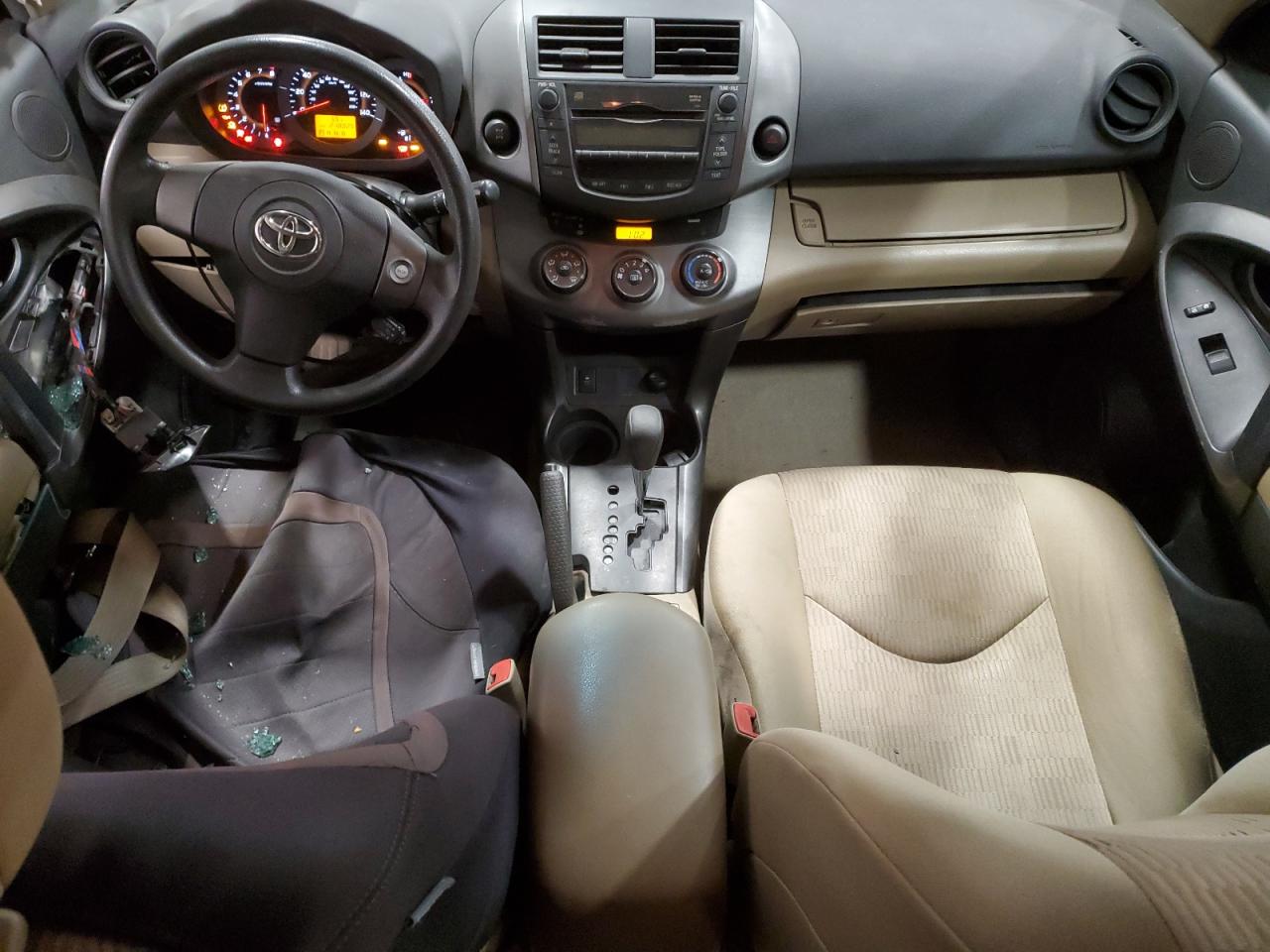 2T3BF4DVXBW174838 2011 Toyota Rav4