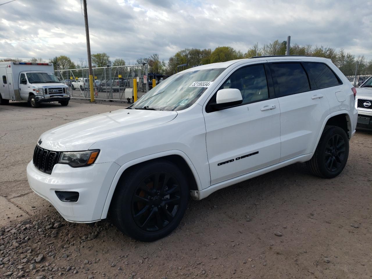 1C4RJFAG3KC678097 2019 Jeep Grand Cherokee Laredo