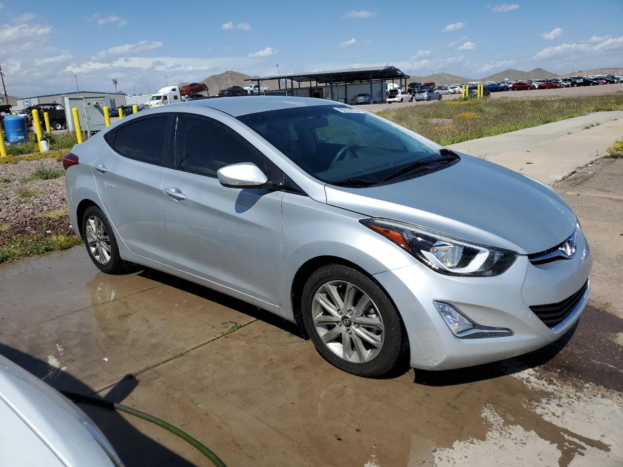 KMHDH4AEXFU433298 2015 Hyundai Elantra Se