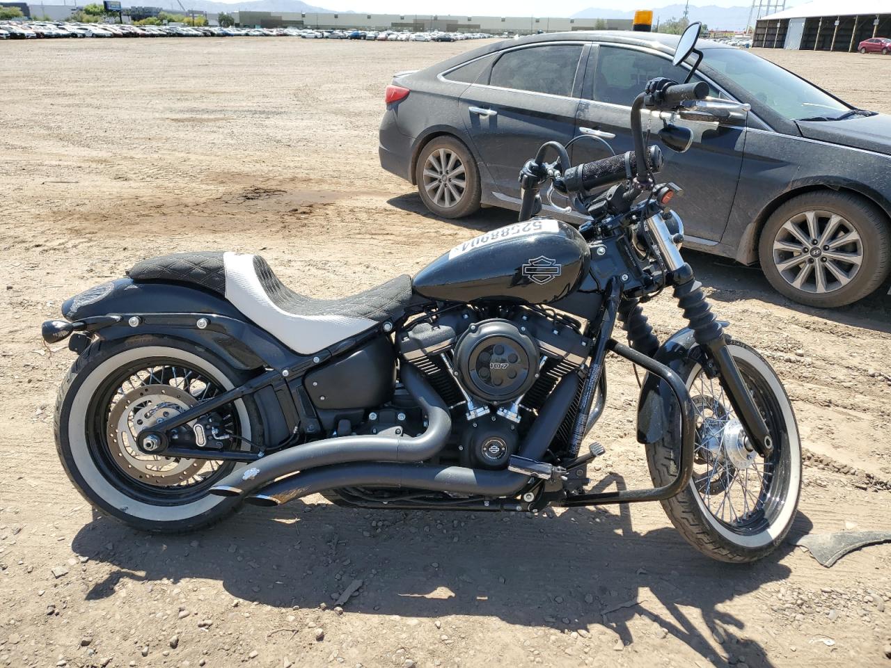 1HD1YJJ39JC077816 HARLEY-DAVIDSON FXBB STREE 2018